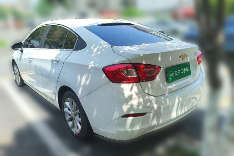 Used Chevrolet Cruze 2017 1.5L Automatic Pioneer Sunroof Edition