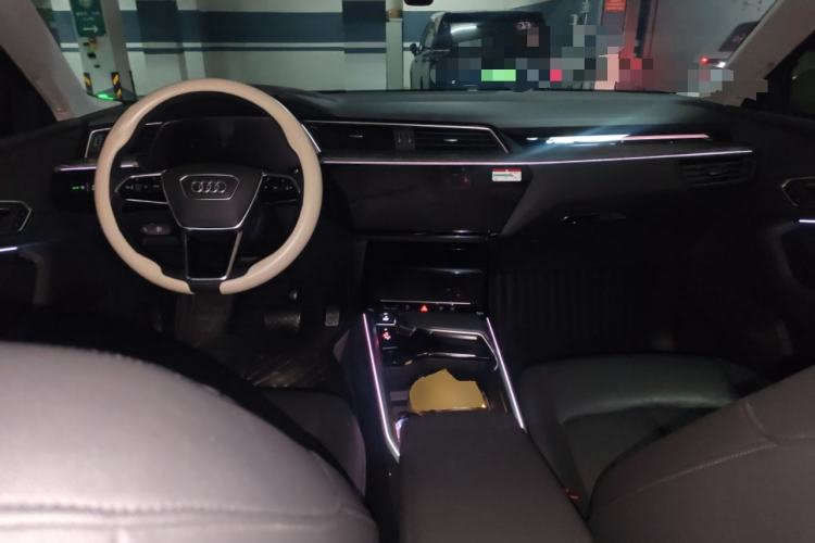 Used Audi e-tron 2019 55 quattro Fashion Edition

