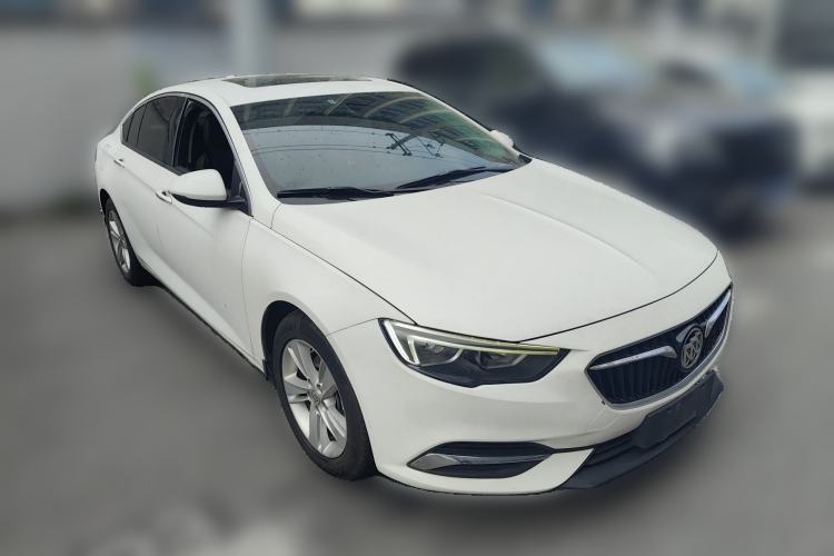 Used Buick Regal 2019 20T Elite Version China V Standard Front Right 45 Deg