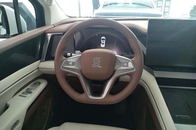 Used BYD Xia 2025 DM-i 1.5T 180km Beyond Edition Steering Wheel