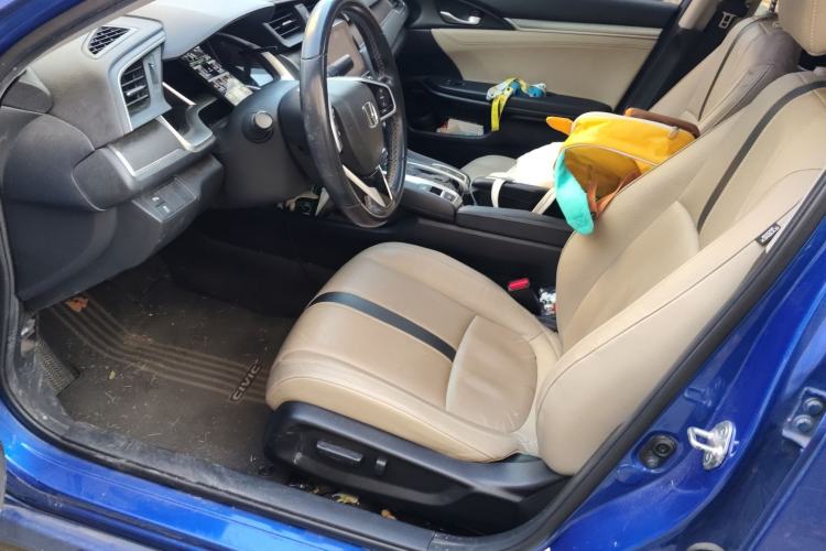 Used Honda Civic 2016 220TURBO CVT Prestige Edition
