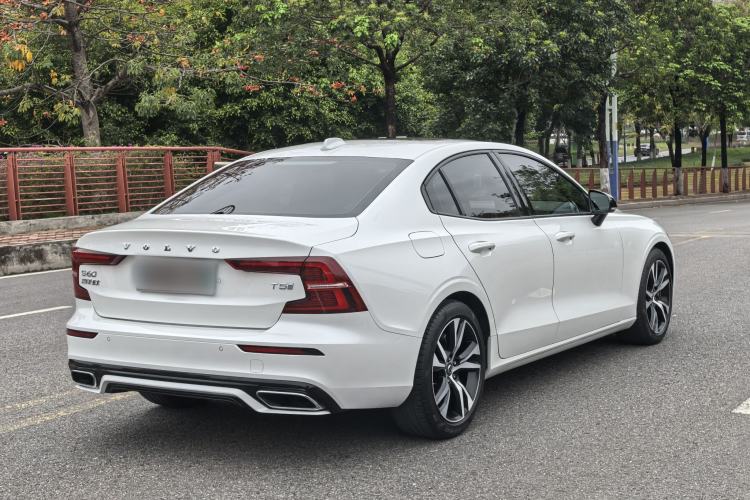 Used Volvo S60 2020 T5 Zhiya Sport Edition Exterior 4