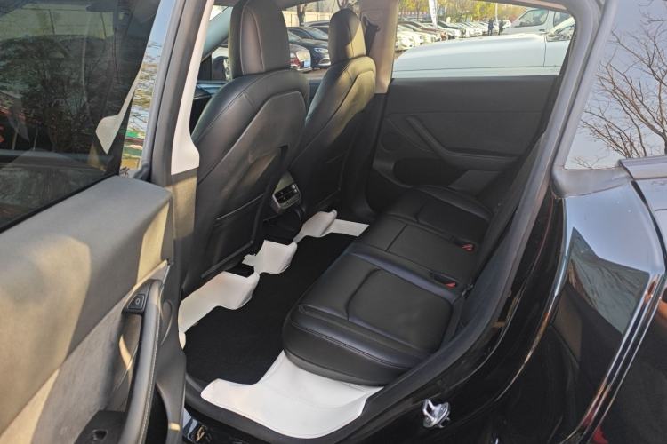 Used Tesla Model Y 2021 Standard Range Rear-Wheel Drive Version