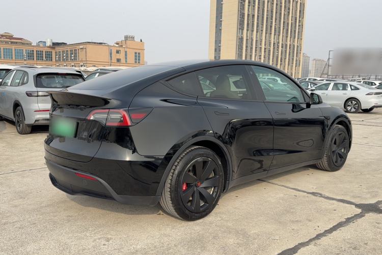 Used Tesla Model Y 2022 Rear-Wheel-Drive Version

