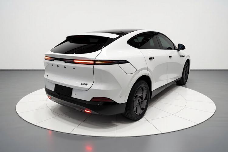 Used XPeng G6 2025 625 Long-Range Max Flagship Edition Rear Right 45 Deg