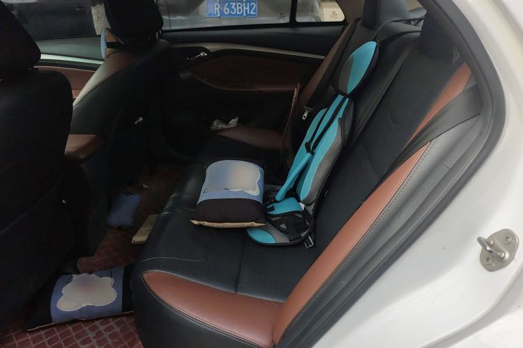 Used BYD G5 2014 1.5TI Manual Luxury Edition
