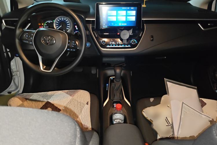 Used Toyota Corolla 2021 Dual-Motor 1.8L E-CVT Elite Edition