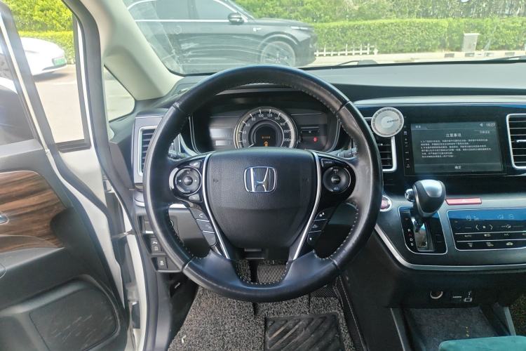 Used Honda Elysion 2016 2.4L Luxury Edition Steering Wheel
