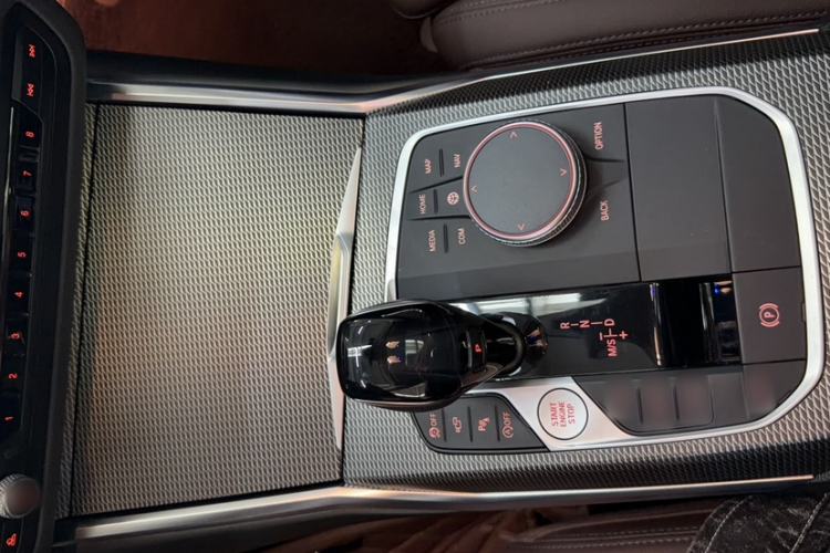 Used BMW 3 Series 2021 Facelifted 325Li M Sport Night Edition Package Gear Lever