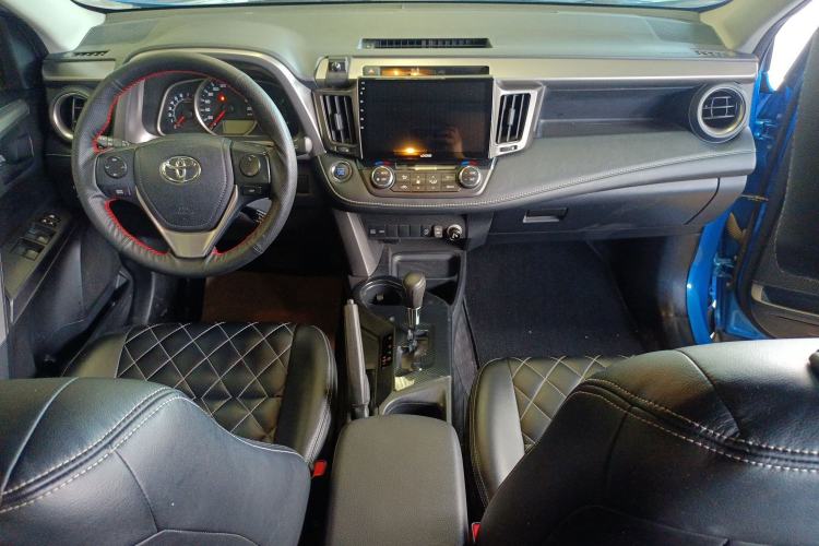 Used Toyota RAV4 2016 2.0L CVT Two-Wheel Drive Fashion Edition China V Standard