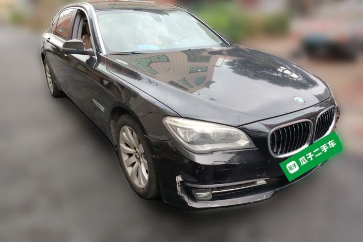 Used BMW 7 Series 2013 740Li Luxury Model Front Right 45 Deg