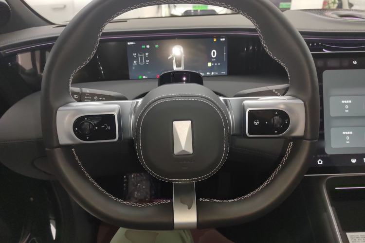 Used Avatr 11 2025 Ultra Extended-Range Edition