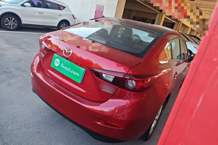 Used Mazda 3 Axela 2016 Sedan 1.5L Manual Comfort Model