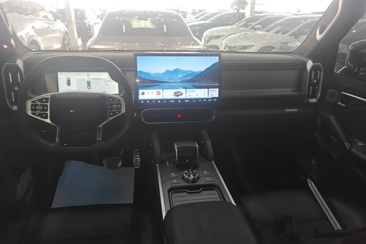 Used JETOUR Traveler 2023 2.0T All-Wheel Drive CrossPRO+
