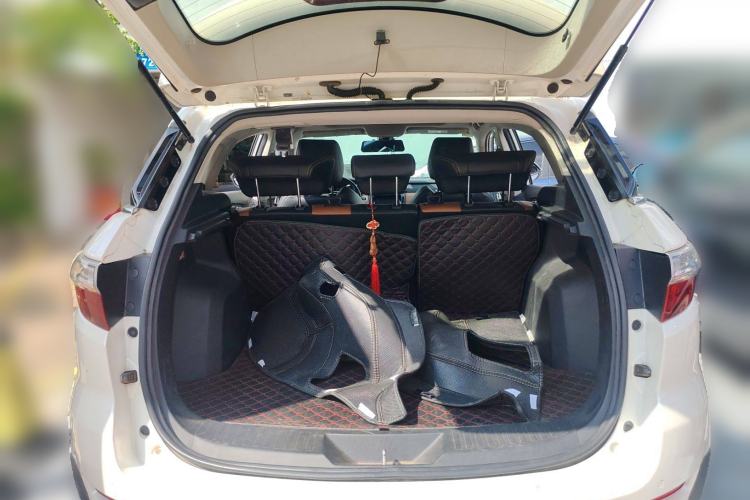 Used JMC Yusheng S330 2016 1.5L GTDi Automatic Two-Wheel Drive Prestige Edition