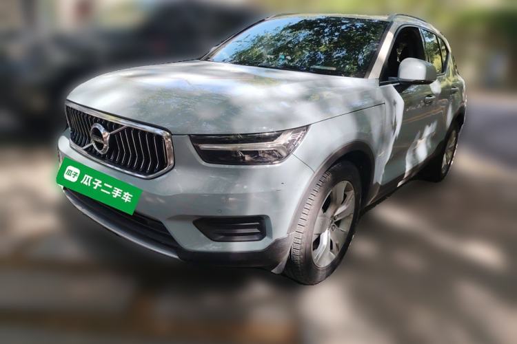 Used Volvo XC40 2019 T4 Four-Wheel Drive Midnight Amazon Blue