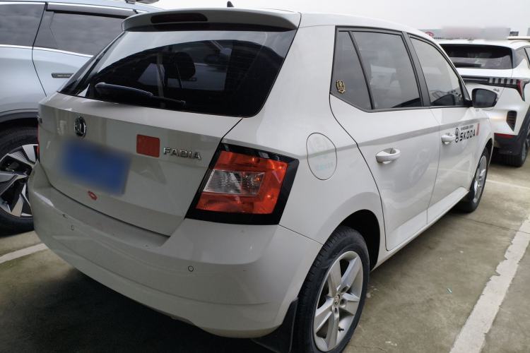 Used Skoda Fabia 2017 1.4L Automatic Car Enjoy Edition
