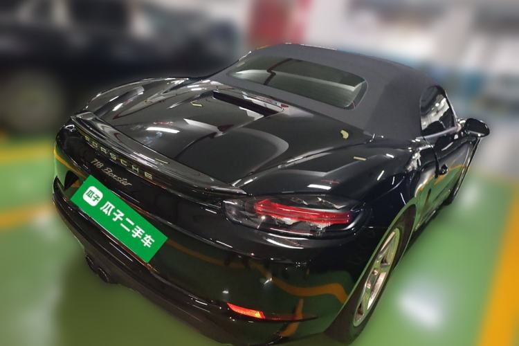 Used Porsche 718 2018 Boxster 2.0T Rear Right 45 Deg