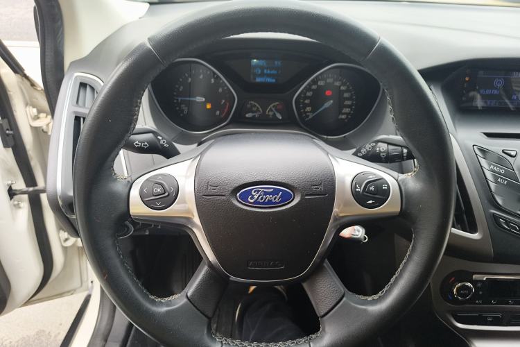 Used Ford Focus 2012 Hatchback 1.6L Automatic Fashion Edition
