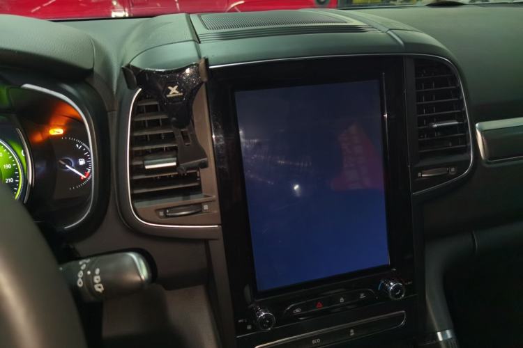 Used Renault Koleos 2017 2.0L Two-Wheel-Drive Leading Edition