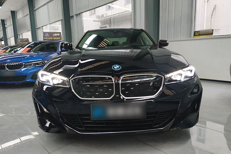 Used BMW i3 2024 eDrive 40 L Midnight Edition
