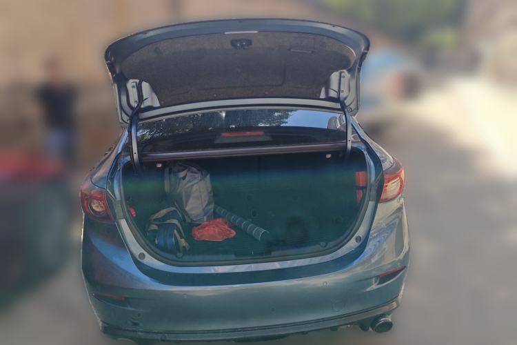 Used Mazda Mazda 3 Axela 2017 Sedan 1.5L Automatic Luxury Model Emission Standard China V