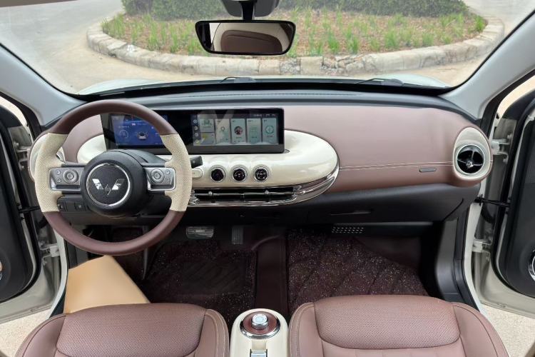 Used Wuling Bingo 2023 333km Enjoy+ Version Interior 4