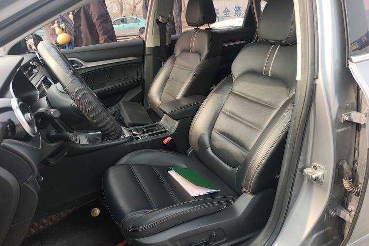 Used MG 6 2017 20T Manual Luxury Smart Connect Version China V Standard
