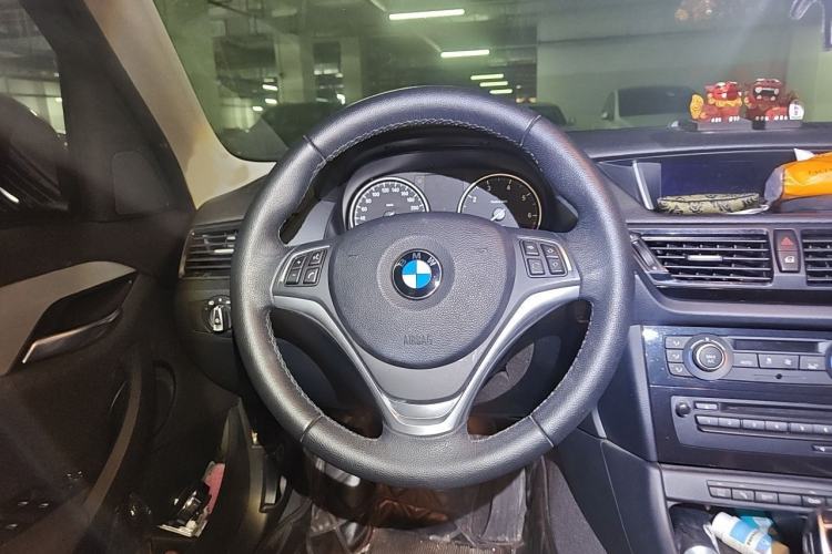 Used BMW X1 2014 sDrive18i Leading Model