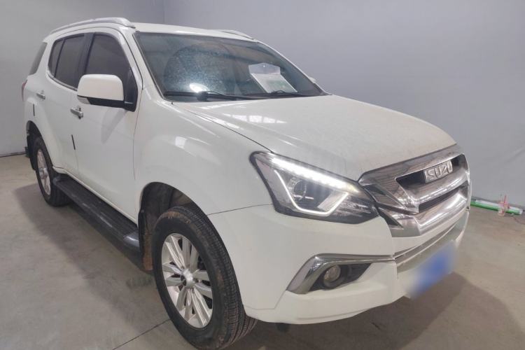 Used Isuzu mu-X 2018 1.9T Automatic Two-Wheel Drive Jingyue Edition 5 Seats
