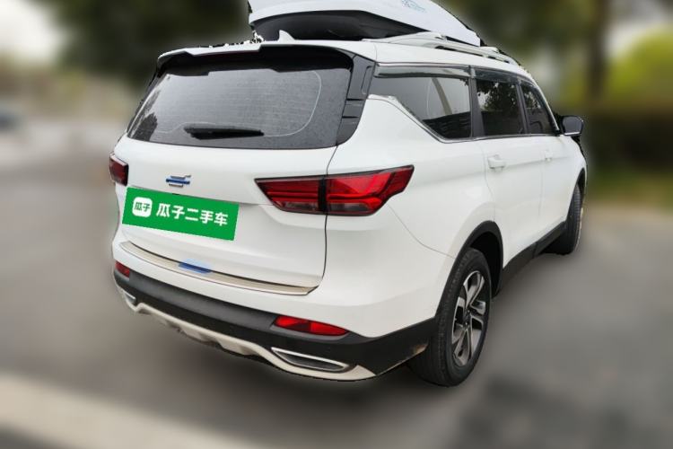 Used Oshan COS1 2020 1.5T Manual Fashionable Smart Connectivity 7-Seater