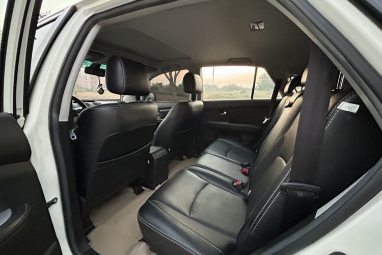 Used BYD S6 2013 Platinum Edition 2.4L Automatic Luxury Model