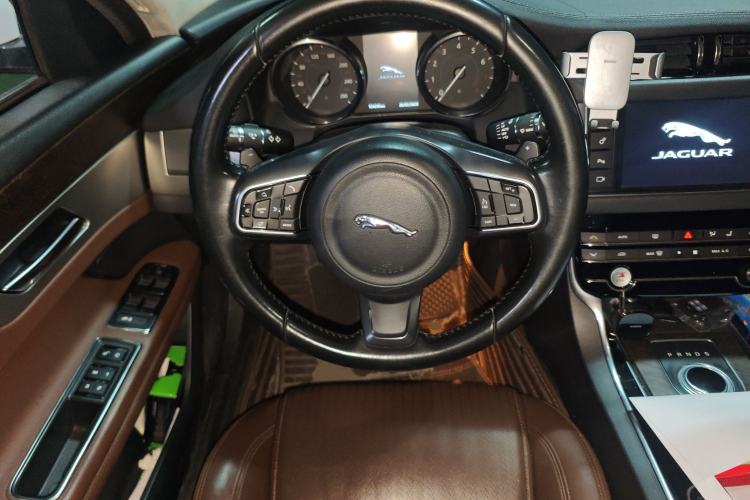 Used Jaguar XFL 2017 XFL 2.0T 240PS Luxury Edition