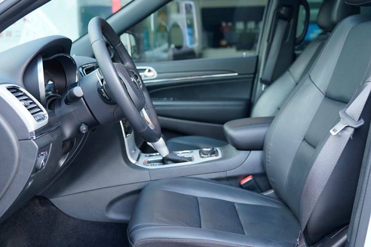 Used Jeep Grand Cherokee 2021 3.0L 80th Anniversary Edition