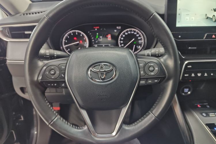 Used Toyota Harrier 2023 2.0L CVT Two-Wheel Drive Entry Version
