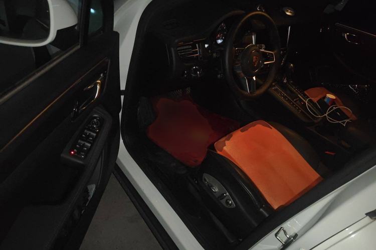 Used Porsche Macan 2021 Macan 2.0T Driver Seat