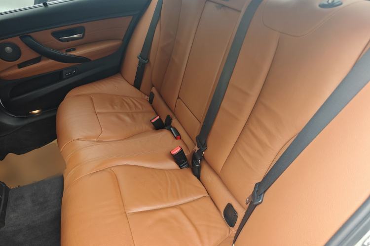 Used BMW 3 Series 2013 Facelifted 320Li Luxury Design Package
