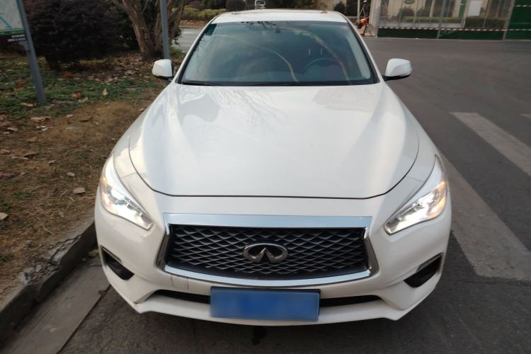 Used Infiniti Q50L 2018 2.0T Comfort Edition China VI Standard
