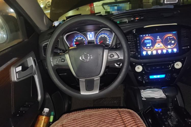 Used Geely Auto GX7 2015 Sports Edition 2.0L Automatic Luxury Model
