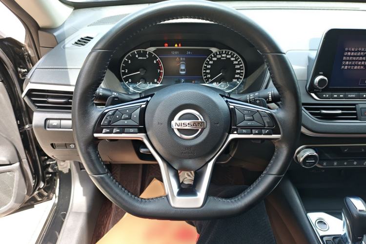 Used Nissan Teana 2019 2.0T XL Upper Smart Enjoyment Version Steering Wheel
