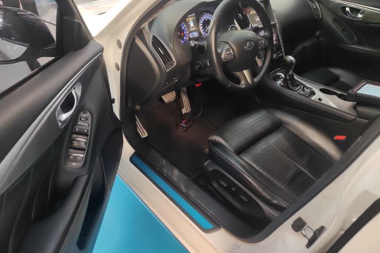 Used Infiniti Q50L 2015 2.0T Sport Edition
