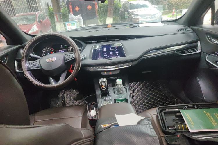 Used Cadillac XT4 2018 28T Two-Wheel Drive Tech Version
