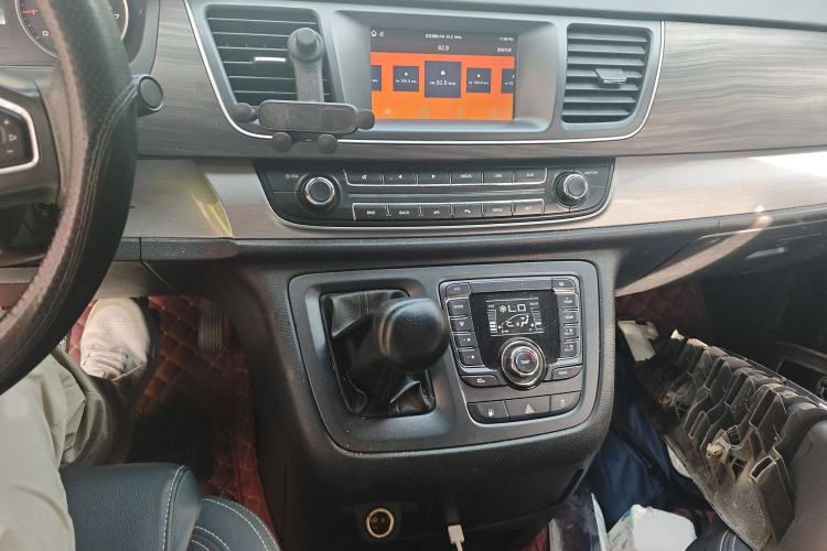 Used SAIC MAXUS G10 2018 PLUS 2.4L Manual Elite Edition