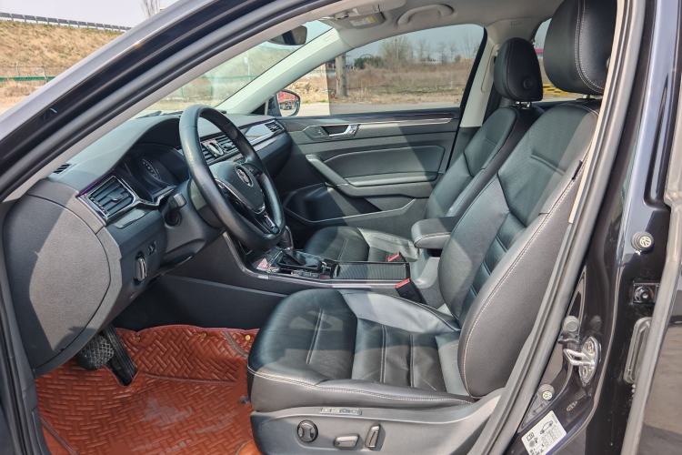 Used Volkswagen Passat 2017 380TSI DSG Prestige Edition Left Front Seat