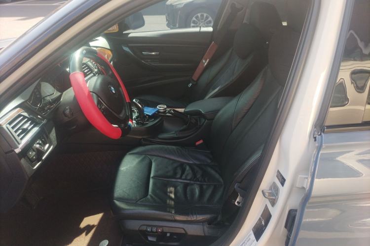 Used BMW 3 Series 2014 328Li Fashion Model
