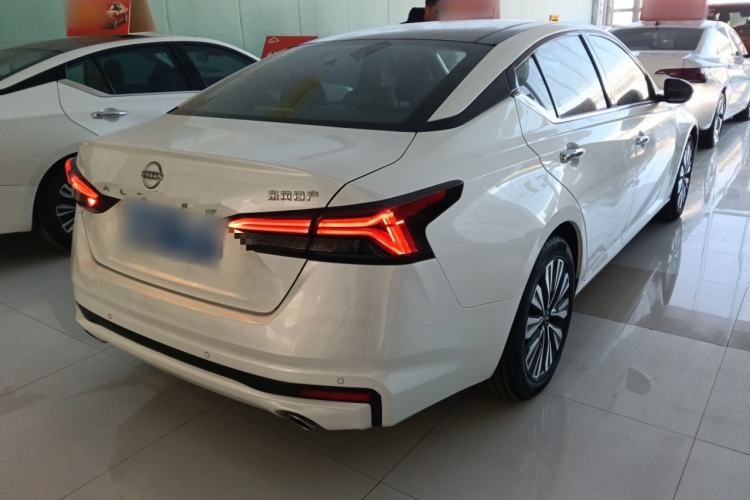 Used Nissan Teana 2022 2.0L XL-TLS Enjoyment Edition
