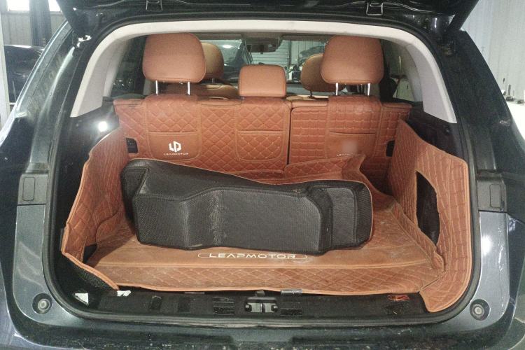 Used Leapmotor C10 2024 530 Smart Edition Trunk