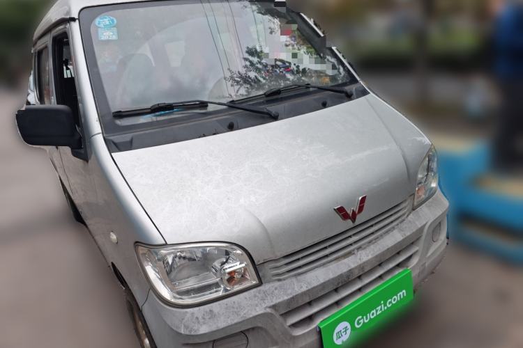 Used Wuling Zhiguang 2020 1.2L Practical Model China VI LSI Front Right 45 Deg