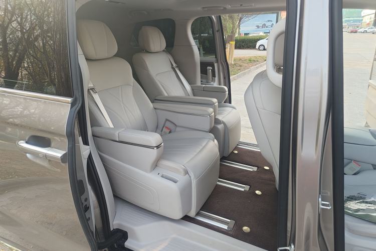 Used Roewe iMAX8 New Energy 2025 1.5T DMH Lu Zun Deluxe Edition
