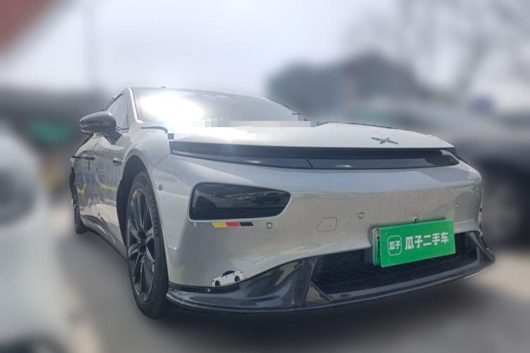 Used XPeng P7 2020 670E Front Right 45 Deg